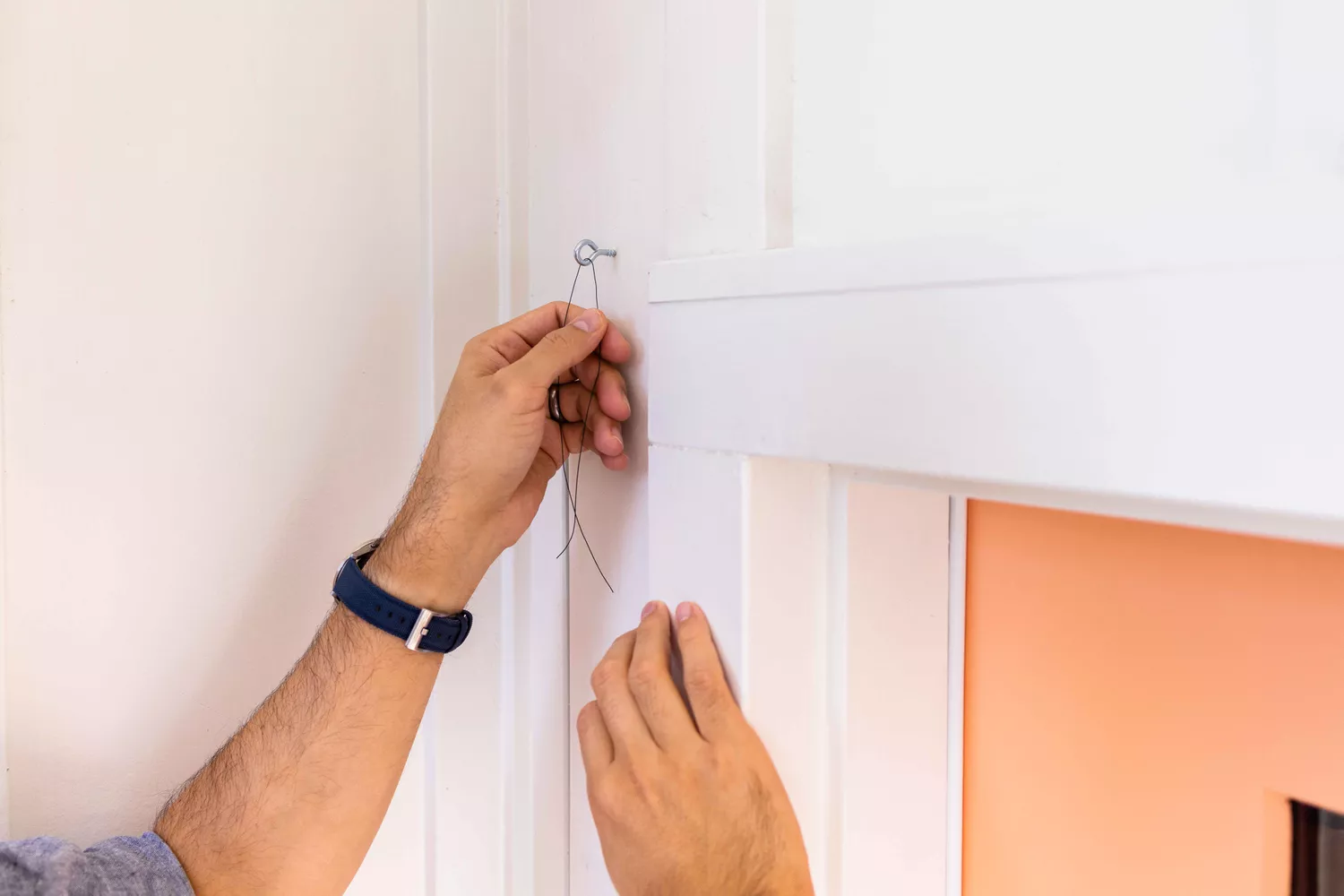 how-to-hang-garland-2132969-07-e2ec74dad0ef4c06ade82cbaf51aa06f